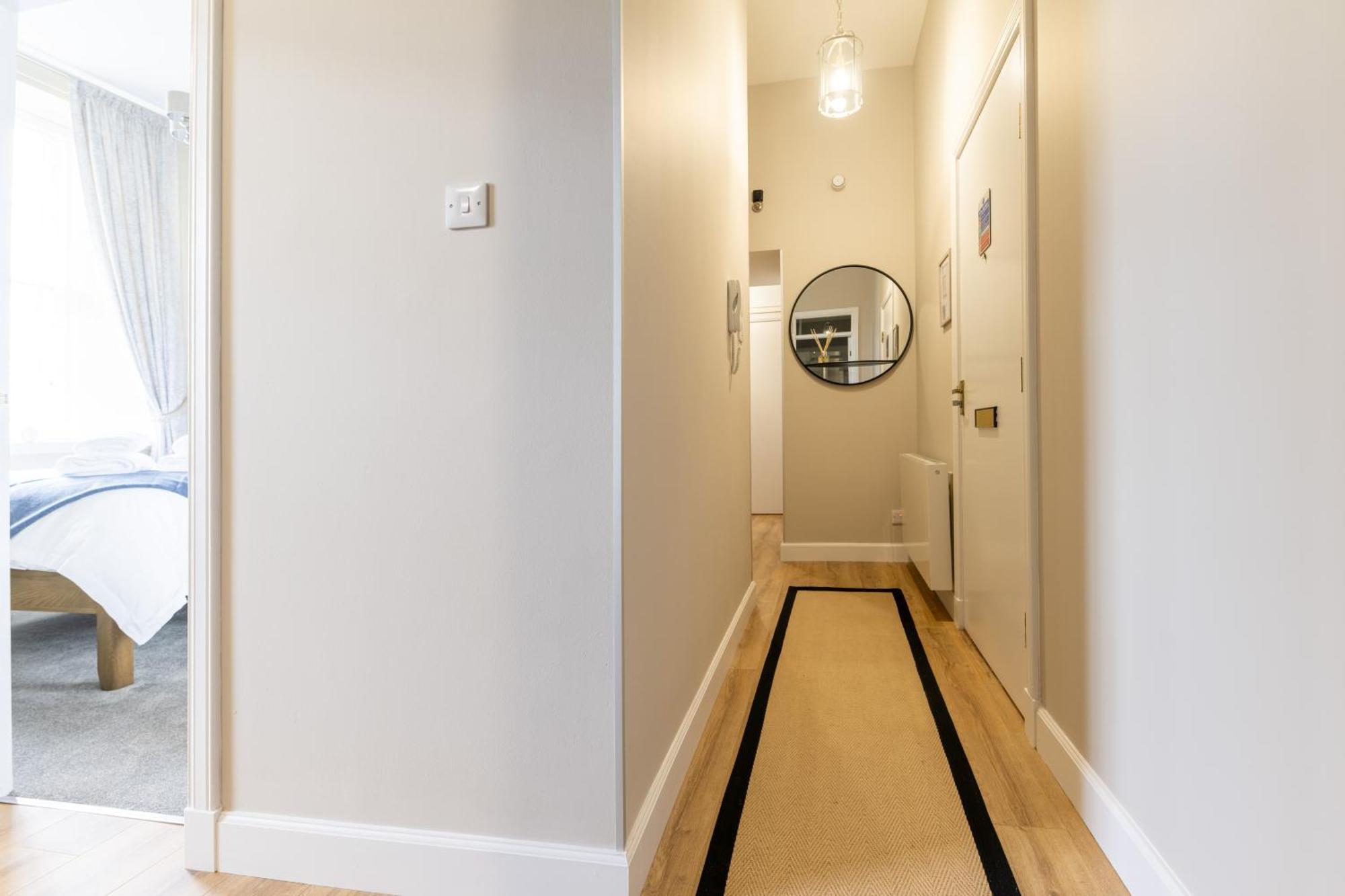 Apartamento 1 Old Edinburgh Court Inverness Exterior foto